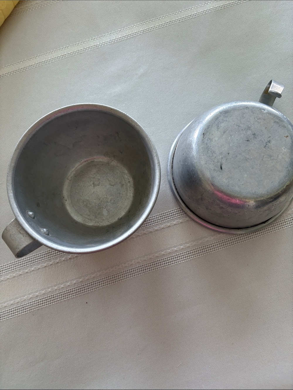 Aluminum Vintage-Style Mug Set in Silver